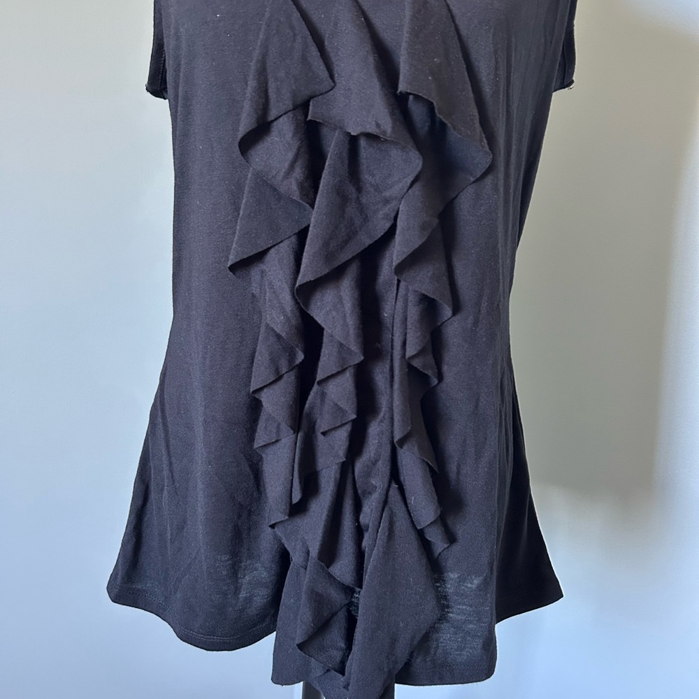 π₯ππ₯ N.W.D. Plus Ruffled Sleeveless Black Tank Top - Size 1X - Picture 2 of 6